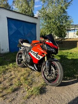 Honda cbr 600rr pc40