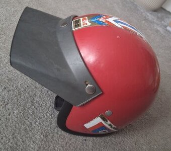 CASSIDA CROSS s kšiltem