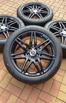 Letní sada MERCEDES AMG W447 5x112 R19 NOVÉ pneu 245/45/19