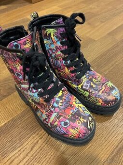 Dívčí zimní boty vel 33