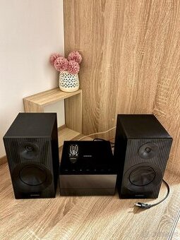 Mikrosystém Samsung MM-J330