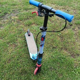 Dětská koloběžka