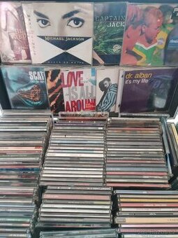 150 ks Maxi-CD největší hity 90.let a milénia