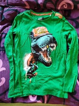 Chlapecké tričko velikost 146/152
