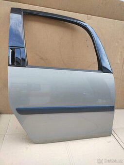 DVEŘE PRAVÉ ZADNÍ - ŠKODA ROOMSTER - barva 9202