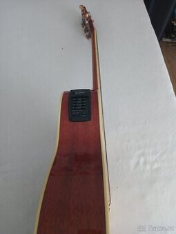 Elektroakustická kytara Crafter