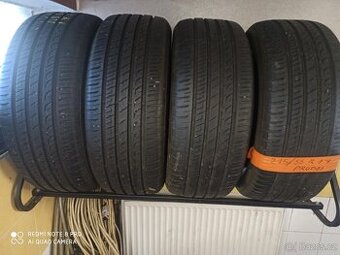 Letní pneu 215/55R17