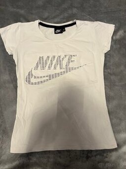 Nike dámské tričko