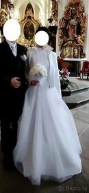 sněhobílé svatební šaty - velikost 36/38 cm - 1