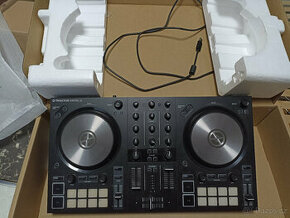 DJ traktor Kontrol S2