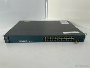 Kvalitní switch Cisco 3560v2 PoE