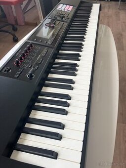 Klávesy Roland FA-08