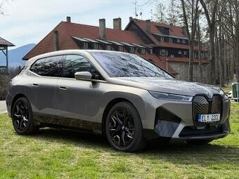 BMW iX xDrive40 SPORT 7/2024