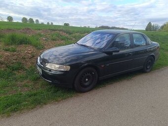 Opel Vectra b