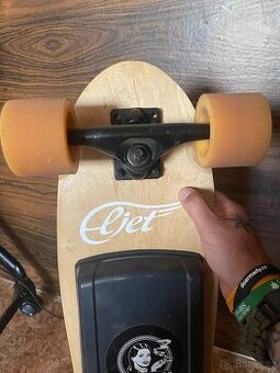 Elektrický longboard - 1