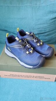 Keen wanduro trekové boty vel.34