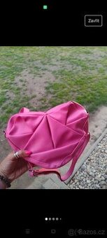 Crossbody kabelka srdcovka Eatme - 1