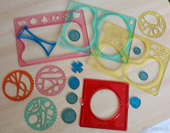 Hračka - sada na kreslení geometrických obrazců SPIROGRAF - 1