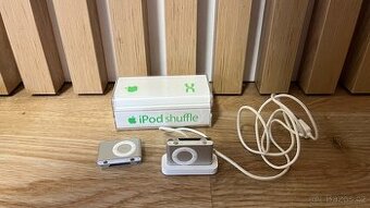 Apple iPod Shuffle 2GB Product Silver Special Edition - 1