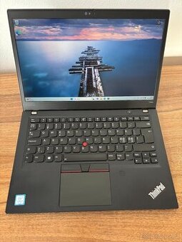 Lenovo ThinkPad T490s