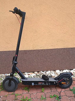 Elektrokoloběžka Sencor S 70, TOP stav, jako nová