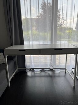 Ikea stůl ALEX