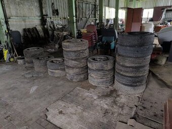 Kola 195/70/15, obutá i neobutá