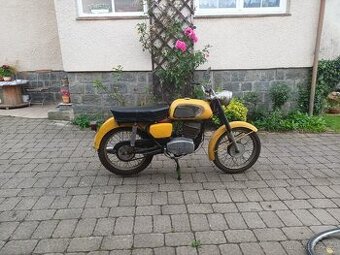 ČZ 175/477  r.v. 1971 funkční, po laku, bez TP