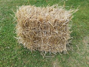 Sláma - malé hranaté otýpky