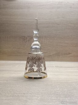 Skleněný zvoneček