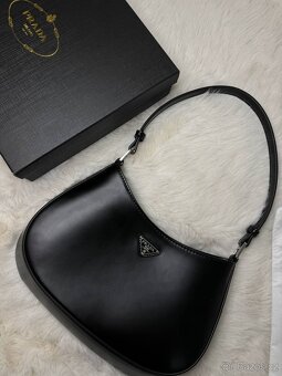 Prada Cleo Kabelka