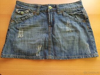 Nová džínová minisukně