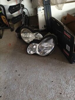 Mercedes Benz w203 stříbrný náhradní díly