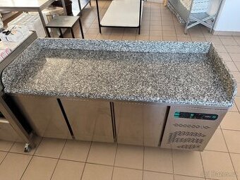 Pizza stůl na výrobu pizz+ chladicí box