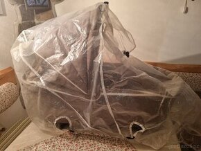 Kočárek Hartman, korbicka i sporťák