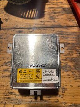 Volvo v70 III a S80 II jednotka xenonu + vybojky