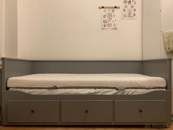 rozkládací postel Hemnes Ikea
