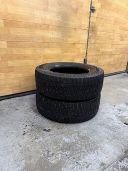 Zimní pneu 235/65/16C