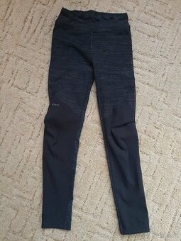 Dívčí zateplené legíny, zn Quechua, vel.134-140