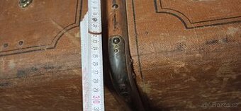 PRODÁM ZACHOVALÝ LODNÍ KUFR