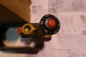 Danfoss Multifunkční termostatický ventil teplé vody DN15