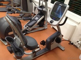 Rehablitační ergometr s opěrou zad