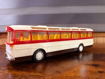 Autobus Karosa ITES červený