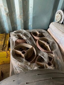 Litinová Cambridge kola