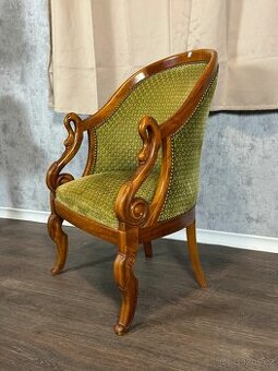 Starožitné křeslo (142002)