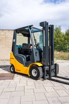 Vysokozdvižný vozík Jungheinrich TFG 320s (VV0027)