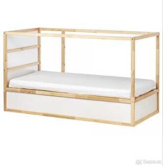 Ikea postel Kura