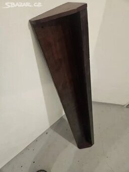 Polička na koření (či cokoliv dalšího)