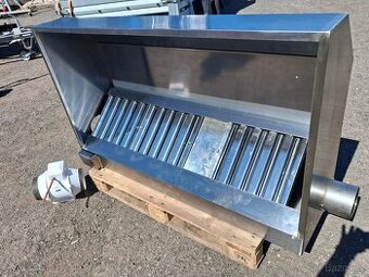 Nerezová digestoř s odtahovým motorem 150x90x40 cm