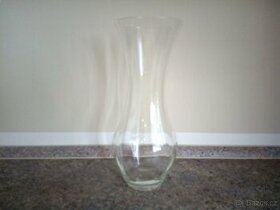 Tenkostěnná váza 30 x 11.5 cm,
